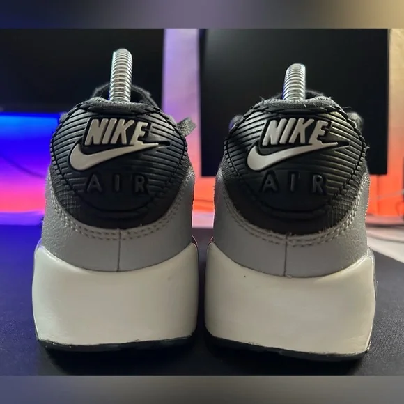 Nike Air Max 90 LTR GS - Picture 6 of 9